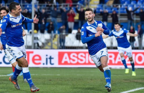 ep el jugador del brescia spalek nikolas celebra un gol de su equipo ante el lecce