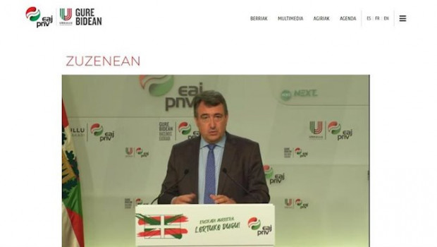 ep el portavoz del pnv en el congreso aitor esteban en una rueda de prensa en sabin etxea en bilbao