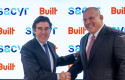 ep el presidente de sacyr manuel manrique a la izquierda sella su acuerdo con built