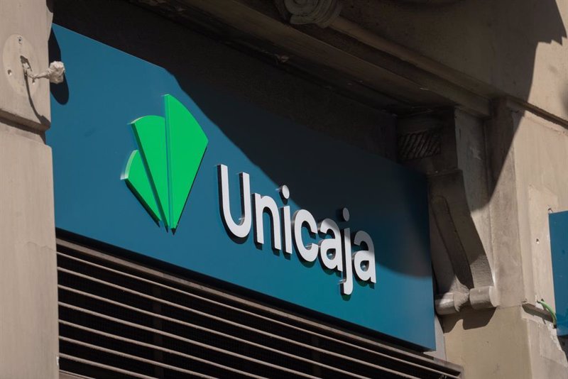 Unicaja abonará 7,75 millones por el perjuicio causado al fondo TDA 24 por las cláusulas suelo