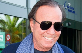 ep javier santos presenta en la oms el caso de su supesta paternidad de julio iglesias