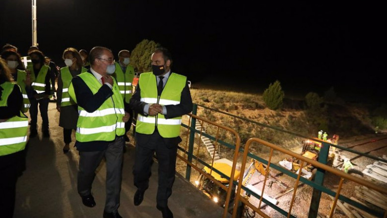 ep jose luis abalos visita las obras que adif esta desarrollando en teruel