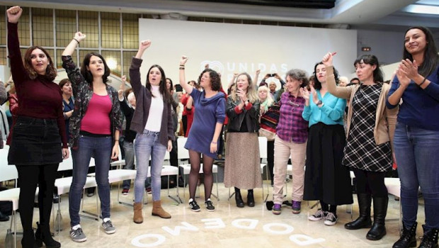 ep la hasta ahora dirigente de podemos en la comunidad de madrid dina bousselham junto a otras