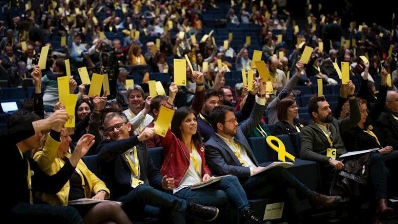 La portavoz de ERC, Marta Vilalta, el vicepresidente de la Generalitat, Pere Aragonès, el presidente del Parlament, Roger Torrent y la consellera de Justicia, Ester Capella, en el 28 Congreso de ERC a 21 de diciembre de 2019 | David Zorrakino - Europa Press ep la portavoz de erc marta vilalta el vicepresidente de la generalitat pere aragons el presidente