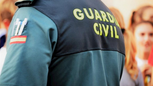 ep malaga- sucesos- varios detenidos en un operativo contra el trafico de hachis en un playa de