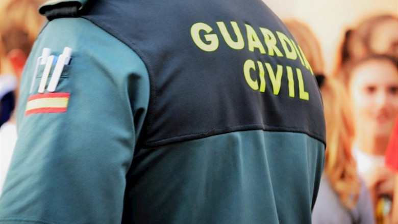 ep malaga- sucesos- varios detenidos en un operativo contra el trafico de hachis en un playa de