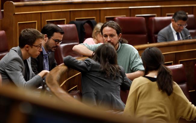 Pablo Iglesias rodeado de Errejón, Garzón, Montero y Belarra | EUROPA PRESS ep pablo iglesias rodeadoerrejon garzon monterobelarra