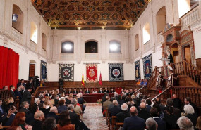 ep pie de foto y fotos rollan asiste a la entrega del premio cervantes a la escritora uruguaya ida