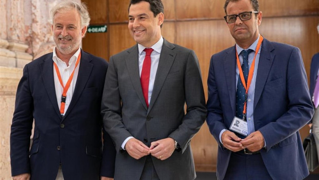 ep primera jornadaplenoparlamento andaluz presidenteconsejola rtva rafael porras i director generalla rtva juande mellado d ypresidentela junta juanma moreno c trasaprobacionlos cargos