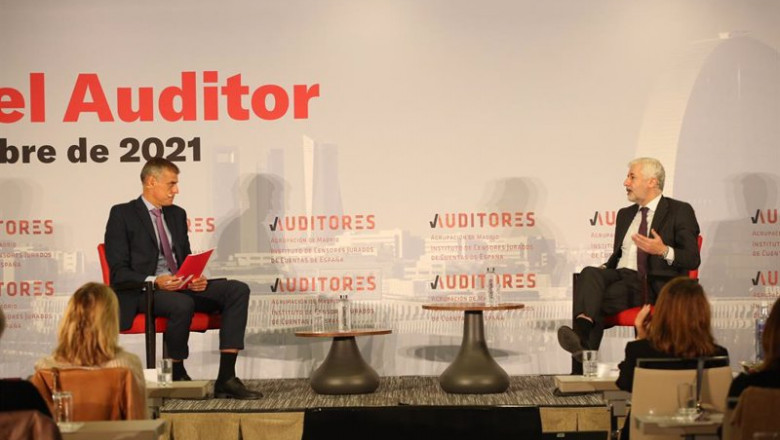 Víctor Alió, Presidente De La Agrupación De Madrid Del ICJCE Y Santiago Durán, Presidente Del ICAC. | ICJCE ep victor alio presidente de la agrupacion de madrid del icjce y santiago duran presidente del icac