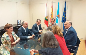 ep alcaldevigo abel caballero enencuentroministrofuncionesciencia innovacion y universidades pedro duque rectorla uvigo manuel reigosa delegadozona franca la presidentala diputacionotros cargos