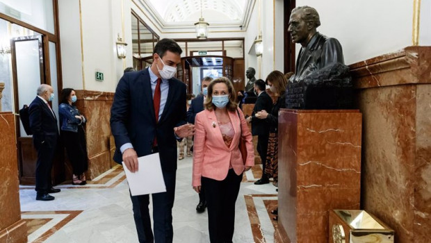 ep archivo   el presidente del gobierno pedro sanchez i y la ministra de economia y vicepresidenta