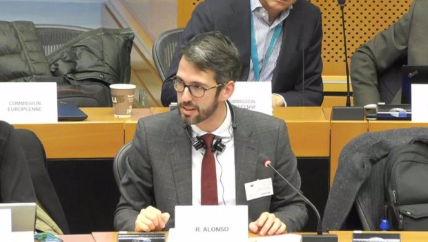 ep archivo   el secretario general de anfaco cecopesca roberto alonso en el parlamento europeo