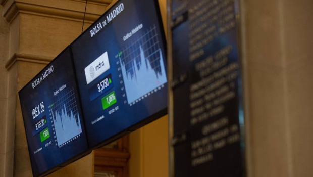 ep archivo   un panel del ibex 35 en el palacio de la bolsa a 10 de noviembre de 2022 en madrid