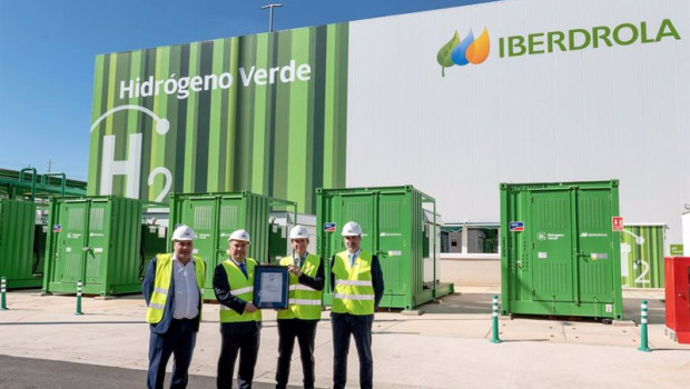 ep de izquierda a derecha carlos funez desarrollo de negocio hidrogeno verde antonio conteras