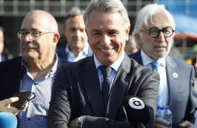 ep el director de la asociacion valenciana de empresarios diego lorentec atiende a los medios
