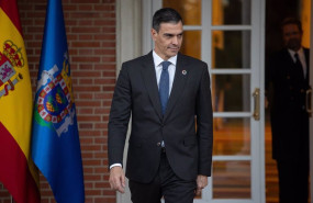ep el presidente del gobierno pedro sanchez a su llegada a la reunion con el presidente de melilla