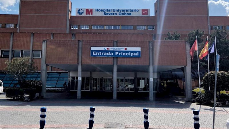 Entrada principal del Hospital Severo Ochoa de Leganés, de donde hace dos días fueron derivados más de 170 pacientes con coronavirus, que permanecían en las Urgencias del hospital a otros centros sanitarios de la región. Los sindicatos habían denunciado | Eduardo Parra - Europa Press ep entrada principal del hospital severo ochoa de leganes de donde hace dos dias fueron derivados