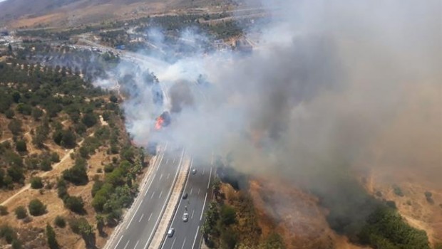 ep incendiotorremolinos malaga infoca forestal autovia cortada a7