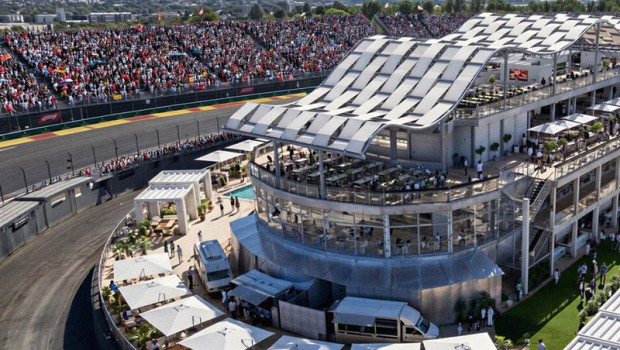 ep la azotea espacio gastronomico sobre la monumental en el circuito de f1 de madrid