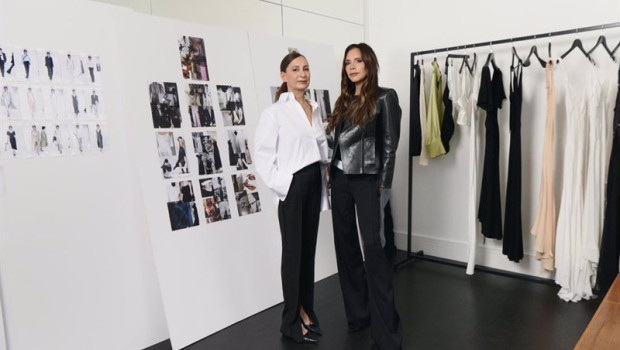 ep la directora creativa de mango woman justi ruano y la disenadora victoria beckham