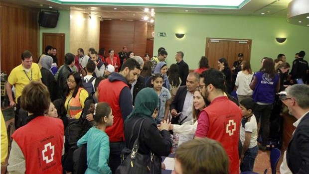 ep lleganespana 56 refugiados sirios procedentesturquia