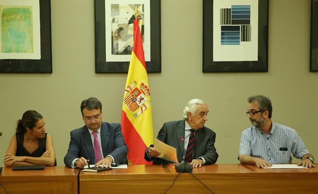 Marcos Peña entrega el laudo a las partes en Madrid | EUROPA PRESS ep marcos pena entregalaudolas partesmadrid