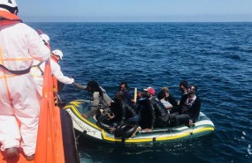 ep rescate paterainmigrantessalvamento maritimo