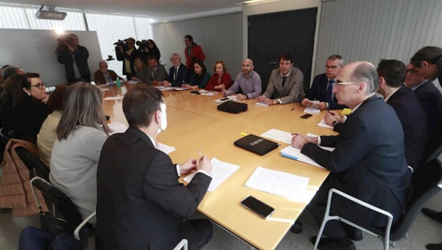 ep reunion en la conselleria de sanidade en relacion al dispositivo por el coronavirus