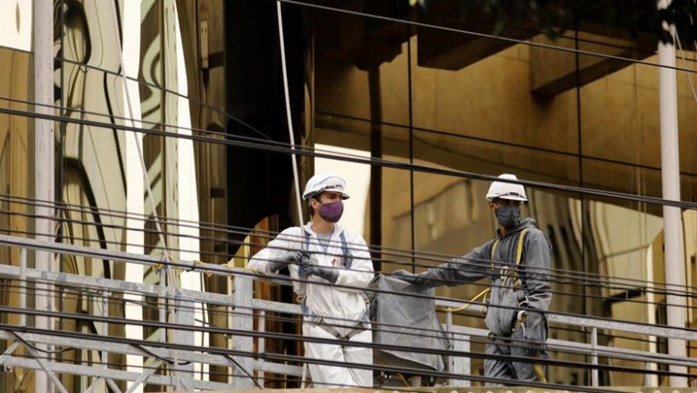 ep trabajadores de la construccion en lima en plena crisis de la pandemia ep trabajadores de la construccion en lima en plena crisis de la pandemia