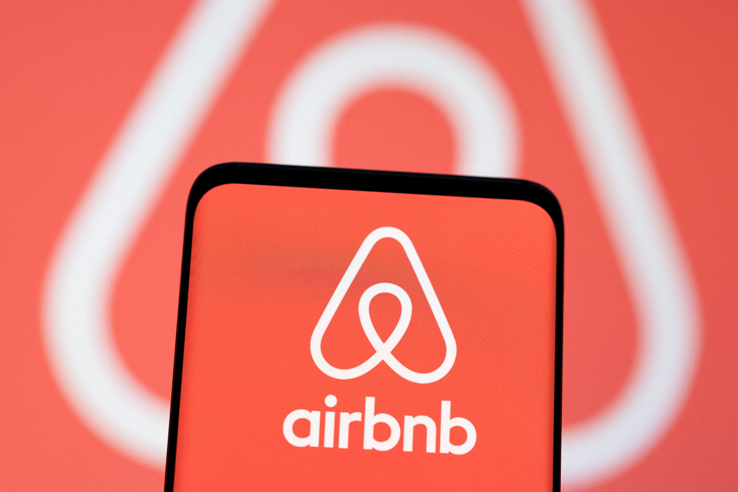 Airbnb se dispara tras superar todas las previsiones en el cuarto trimestre de 2024