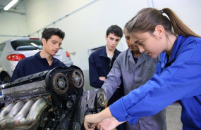 ep archivo   cetraa y educacion se reunen para mejorar la formacion profesional en el sector de
