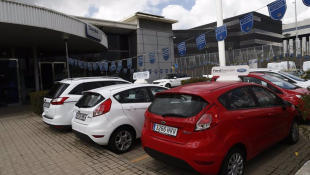 ep archivo   la ocu celebra la admision a tramite de su demanda del cartel de coches contra ford