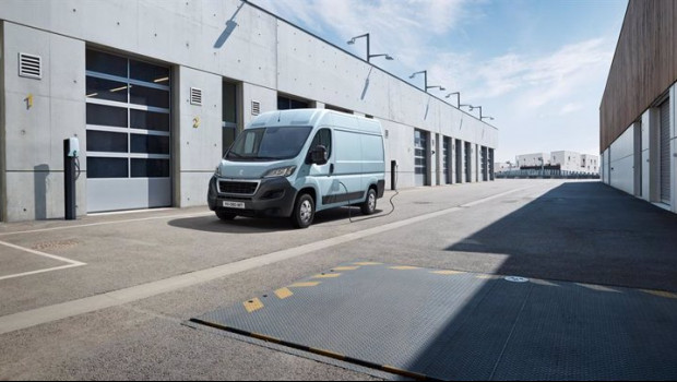 ep archivo   peugeot e boxer