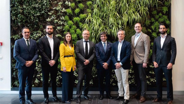 ep archivo   repsol y orsted firman un acuerdo con el puerto de a coruna para el desarrollo de