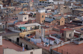 ep archivo   vista aerea de las terrazas del barrio gotico de barcelona