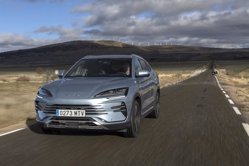 La china BYD se dispara en Europa y ya vende más vehículos que Tesla