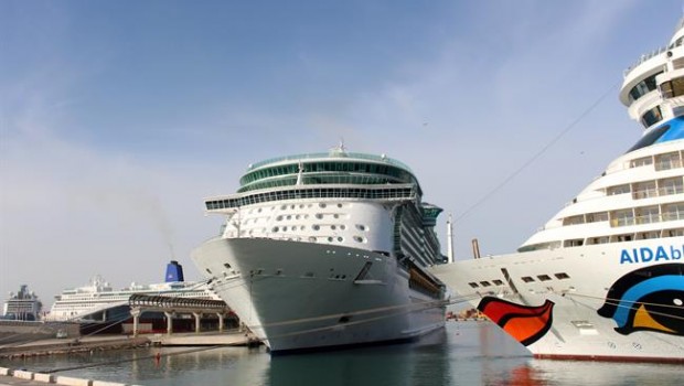ep coincidiencia cuatro cruceros malaga turismo freedom of th seas royal turismo
