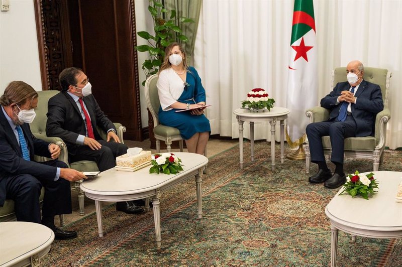 Bruselas pide a Argelia dar marcha atrás en la suspensión de su tratado con España