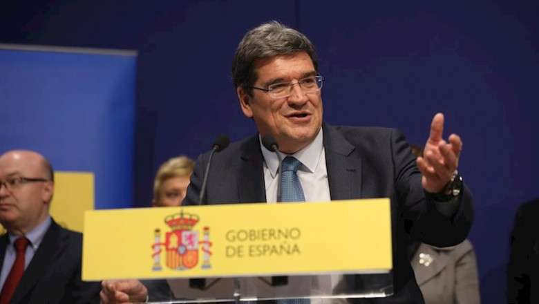 ep el nuevo ministro de seguridad social inclusion y migraciones jose luis escriva durante su