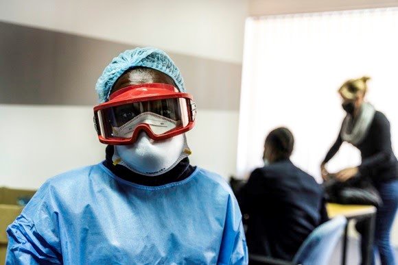ep fotografia de msf de equipos de proteccion individual ep fotografia de msf de equipos de proteccion individual