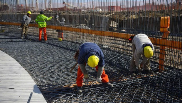 ep la construccion reanuda la actividad con termometros en las obras y sin compartir herramientas