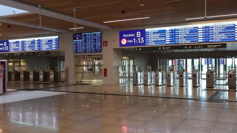 ep nuevo vestibulo principal de la estacion de chamartin clara campoamor