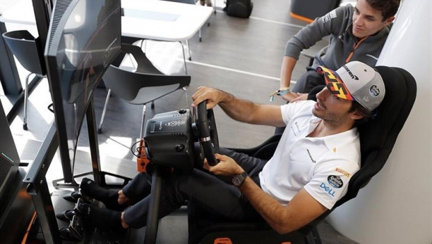 ep piloto espanol carlos sainz mclaren