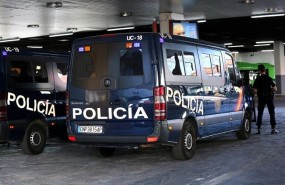 ep recursospolicia nacional agente agentes policia policias furgoneta poli