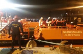 ep trasladoinmigrantesuna patera