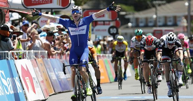 Viviani celebra su triunfo al sprint | TOUR DOWN UNDER / JOHN VEAGE ep viviani celebratriunfosprint