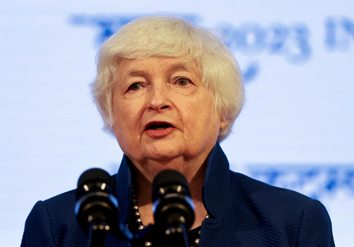 janet yellen s exprimant durant une conference 