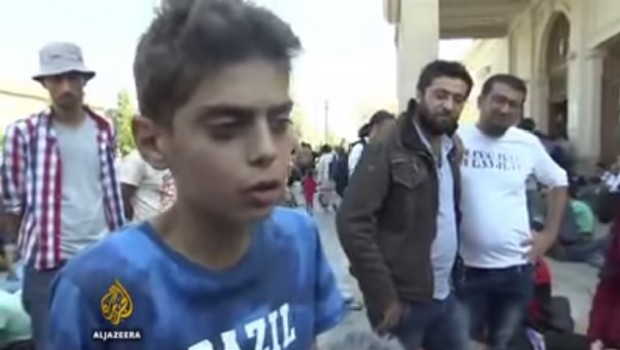 refugiados adolescente siria estacion hungria