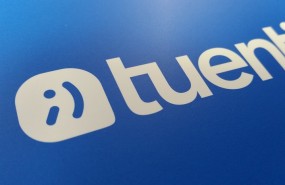 tuenti logo azul